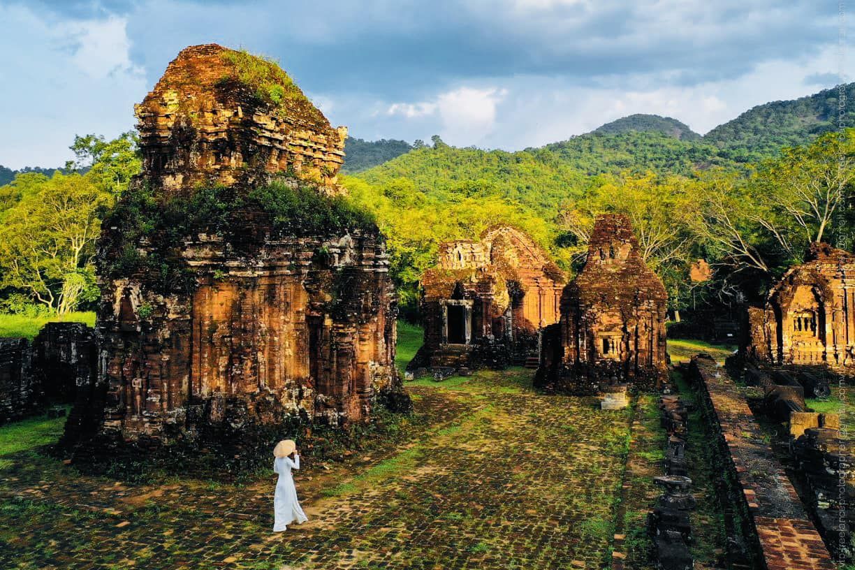 01. Tour Thánh Địa Mỹ Sơn Buổi Sáng | Ăn Trưa & Đi Thuyền Sông Thu Bồn ( Giá chỉ từ $30/ 1 khách)