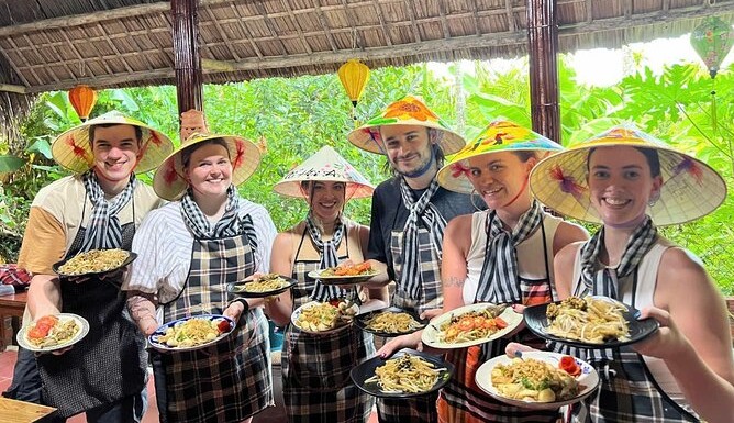 05. Tour Học Nấu Ăn & Đi Thuyền Thúng Rừng Dừa Cẩm Thanh Hội An ( Giá chỉ từ $30)
